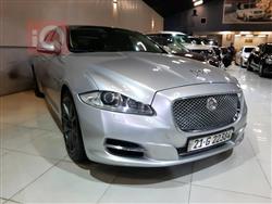 جاكوار XJ